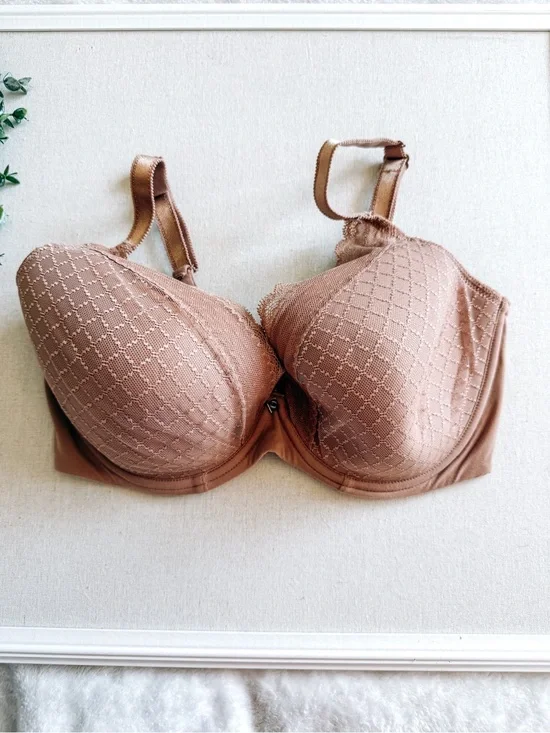 Chantelle C Magnifique T Shirt Bra Nude Lace Underwire Full Coverage 36DDDD 36F