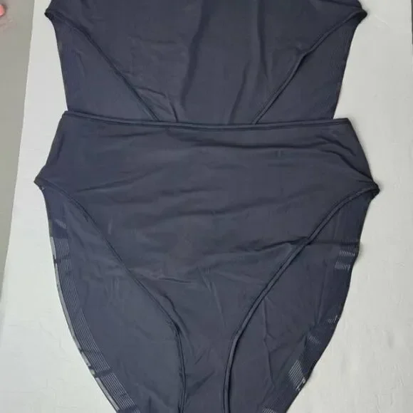 2 PAIR SKIMS HI CUT BRIEF PANTY‎ NWT