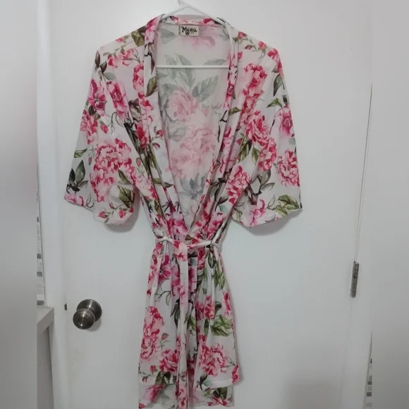 Show Me Your MuMu Floral Short Sleeve Knee Length Robe W Tie belt OS