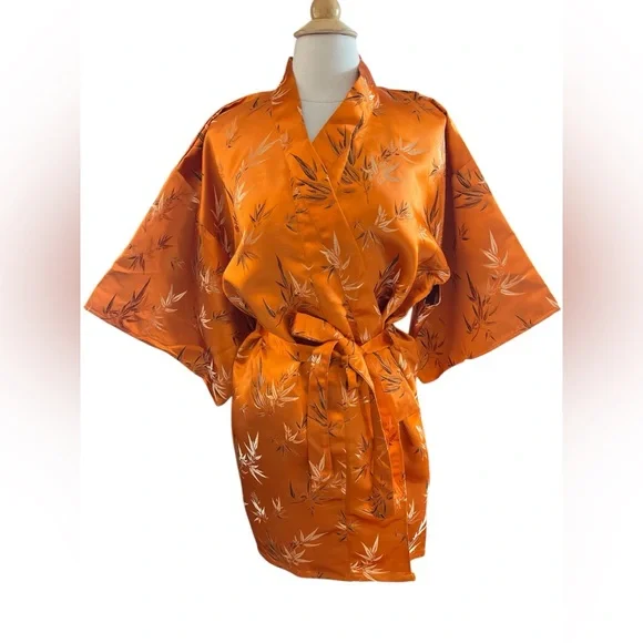 Oriental Orange Kimono Robe with Belt and Gold,Copper,Brown Leaf Pattern OS