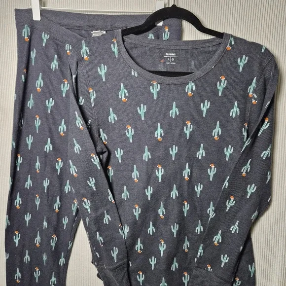 Christmas Pajamas Santa Hat‎ Cactus Old Navy Sleepwear Lounge Set Size L/XL