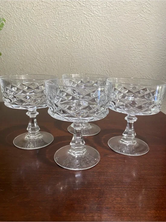Vintage, Set of 4, Crystal D Argues Durand Coupes Diamond Pattern Made in France