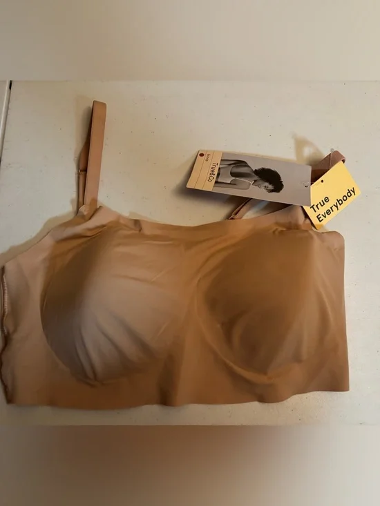 NWT True & Co. True Everybody Wireless Comfort Bra – Nude – Size Large