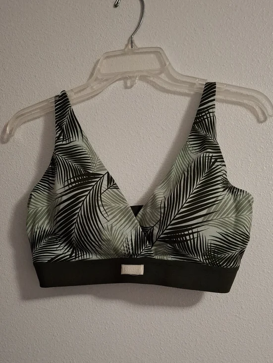Leaf-Print Wireless Bralette in Green Size Xl