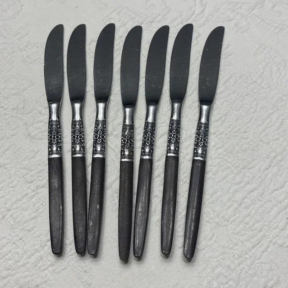 Oneida Northland NAPA VALLEY Stainless 7 Dinner Knives Flatware Wooden MCM