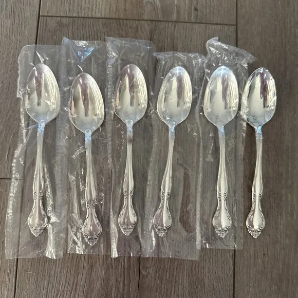 Set of 6 Oneida Community AFFECTION Flatware Teaspoons 6