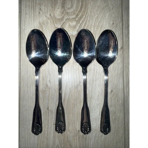 4‎ Vintage Oval Place Soup Spoons COVENTRY SHELL Retroneu Silverplate flatware