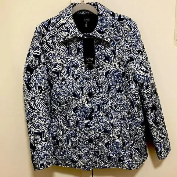 NWT Jones New York Signature Collection Quilted Jacket in Blue & White Paisley.
