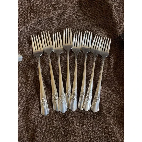 8 Vintage HARMONY HOUSE AA +Silverware Silver plate Forks Maytime