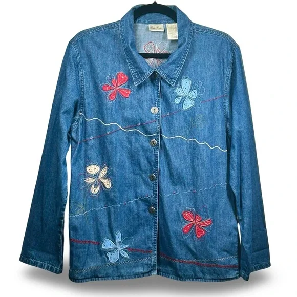 Bobbie Brooks Embroidered Denim Shacket Size Medium Embellished‎ Boho Floral