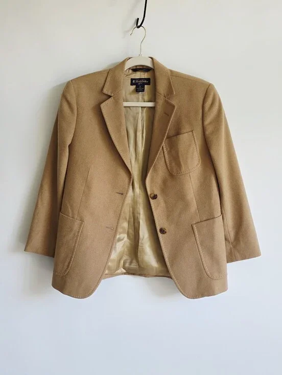 Brooks Brothers 100% Camel Hair Two Button Closure Women's Blazer Size Petite 8
