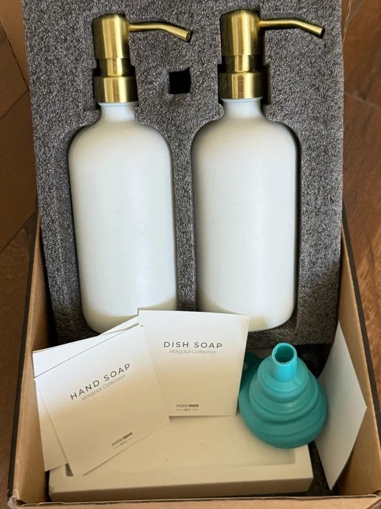 Ceramic Soap & Dish Dispenser Set with Gold Pumps - White