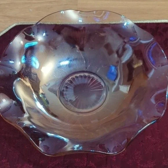 Vintage Iridescent Carnival Glass Bowl‎ Ruffled Edge Floral Design