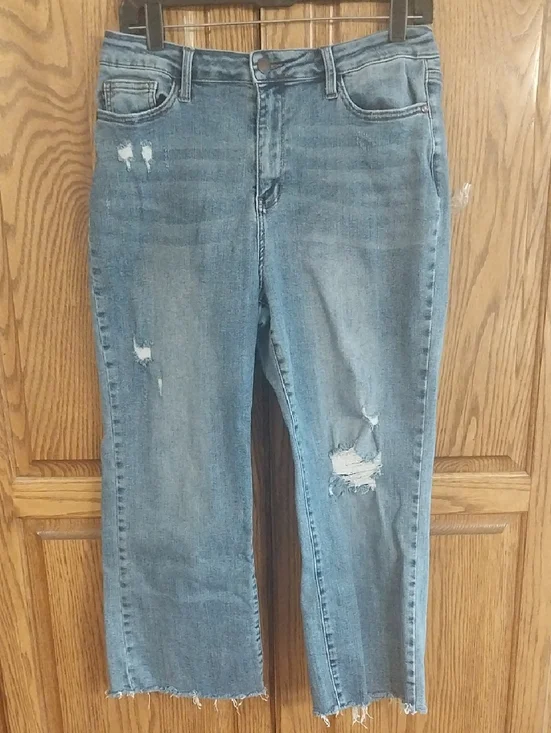 Judy Blue Distressed Crop Wide Leg Frayed Hem Jeans Size 13/31 Blue JB88475