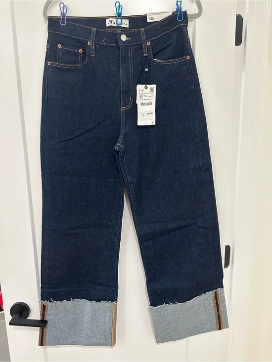 Zara Dark Indigo Cuffed Jeans