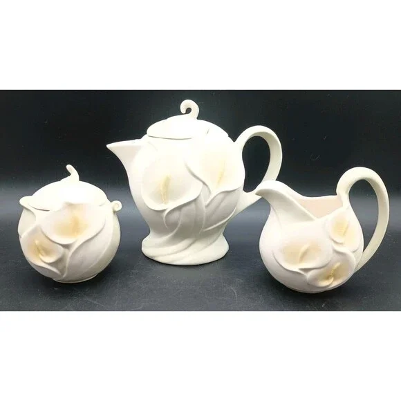 Vtg Cosmos Calla Lily Teapot Creamer & Covered Sugar Set Lid Tea Party