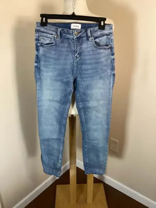 Pistola Women's Blue Denim Raw Hem Skinny Jeans Size 28