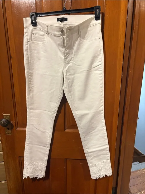 Ann Taylor White Straight-Leg Jeans with Lace Hem