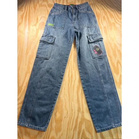 Empyre Womens Y2K Cargo‎ Jeans Medium Wash Blue Wide Leg Embroidered Size 0