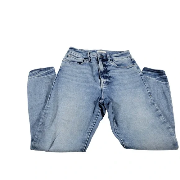GOOD AMERICAN‎ High Rise Distressed Frayed Hem Light Wash Denim Jeans