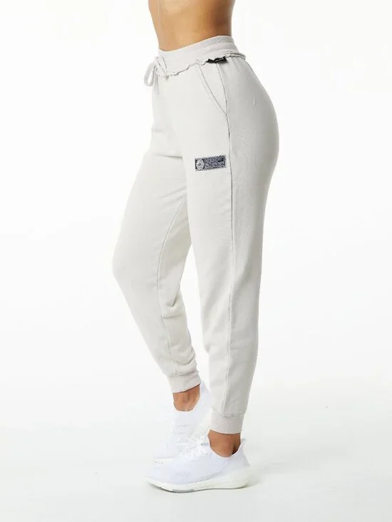 Alphalete Very Terry Jogger in Moonstone