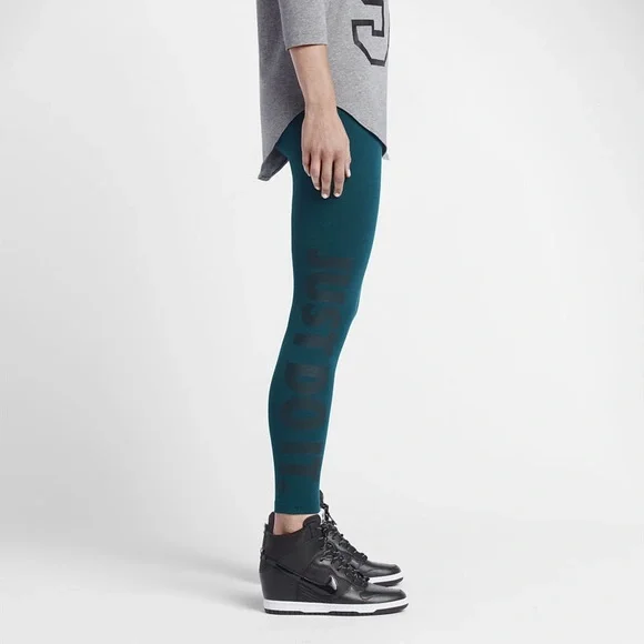 Nike. LEG-A-SEE Tights. Midnight Teal. Size XS.