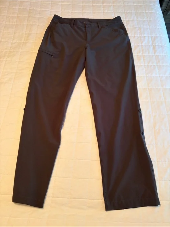 Eddie Bauer Dark Gray Women’s Convertible Pants