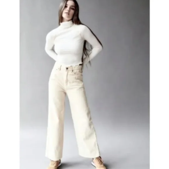 BDG Wide Leg Pants in Cream