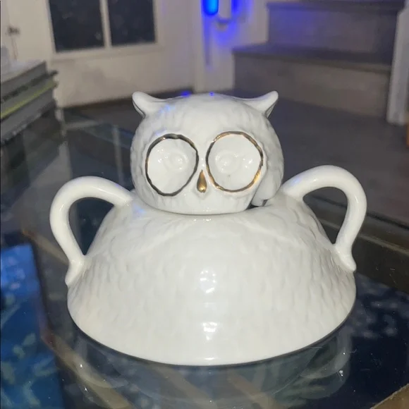 Anthropologie Balducci White Ceramic Owl Sugar Bowl