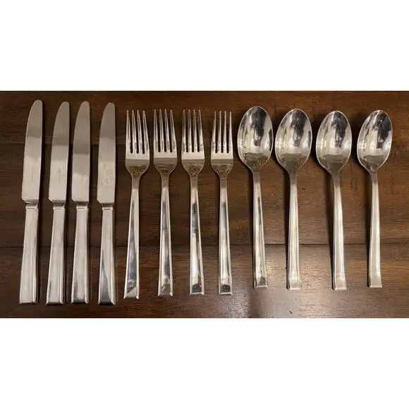 Villeroy Boch VICTOR Knives Forks Spoons Solid (Set of 12) Stainless Vietnam 9