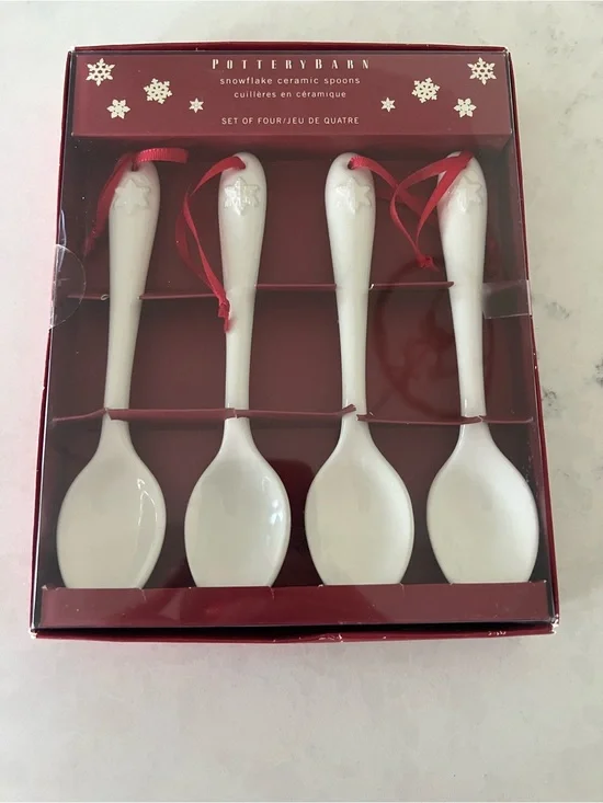 NWT Pottery Barn White Snowflake Ceramic Spoon Set 4 Pack