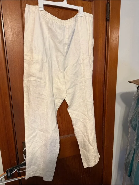 NWT Linen Trouser