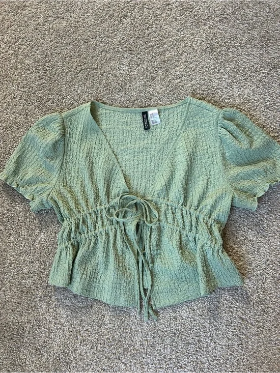 H&M Sage Green Tie-Front Textured Crop Top