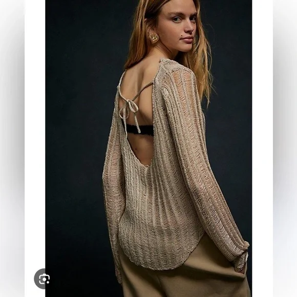 Free People Let’s Dance Long Sleeve Metallic Gold Sweater Top Size Medium New