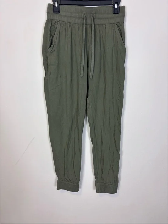 Sunday Best Aritzia Olive Green Drawstring Jogger Pants Women’s Small