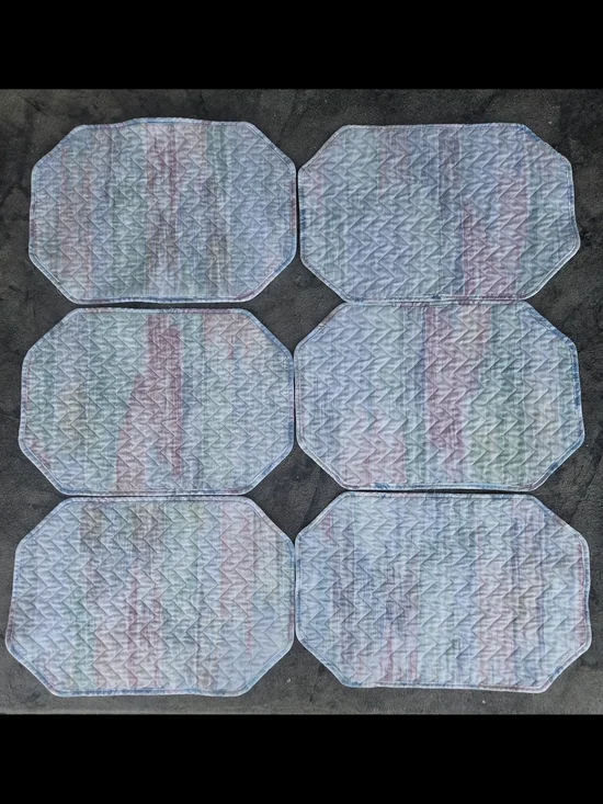 Vintage Pastel Floral Reversable Stripe Quilted Placemats - Set of 6