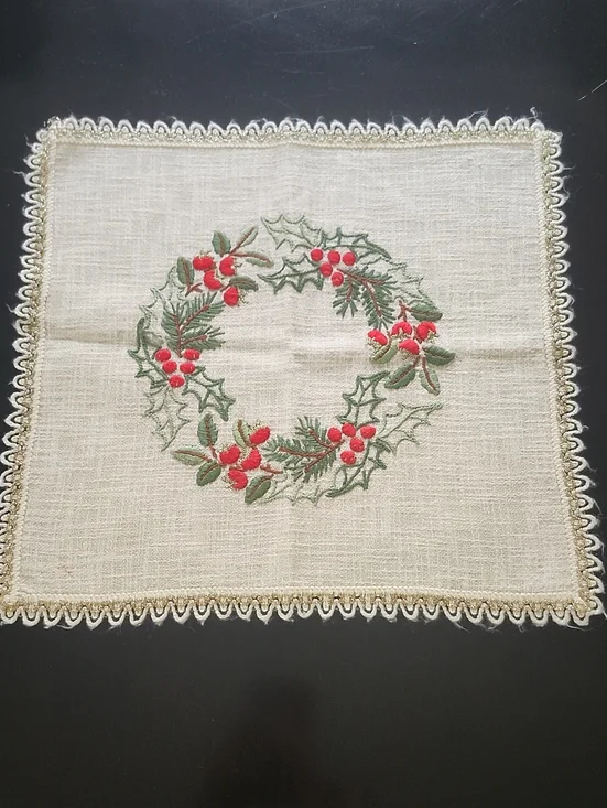 Small Center Piece Table Cloth