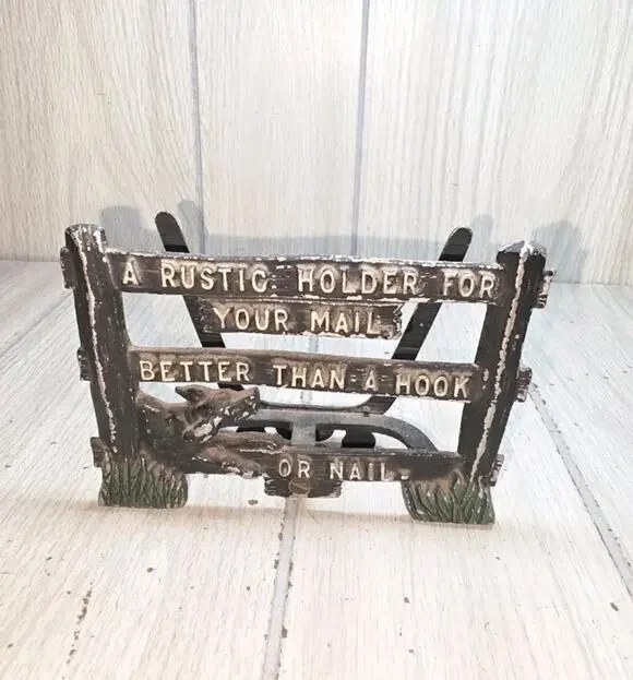 Vtg Metal Mail Holder 