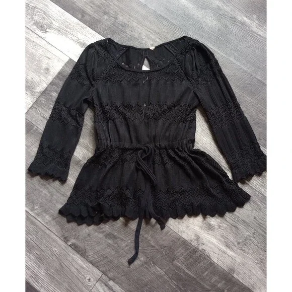 Free People Women's XS Black Long Sleeve Blouse With Lace Like Panals