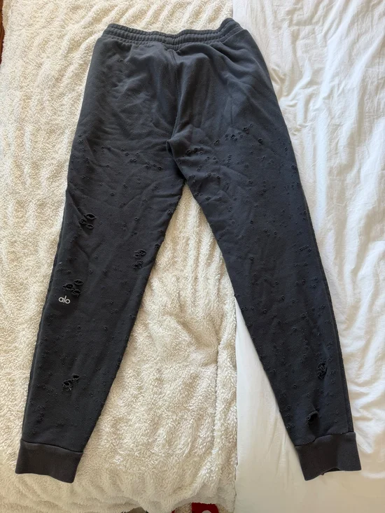 Alo Yoga Joggers Women Medium Charcoal Grey Distressed Lounge Sweatpants Lounge