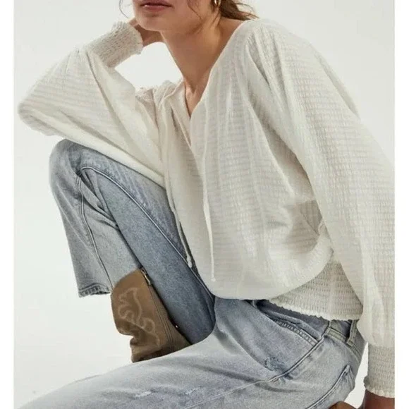 Anthropologie Rebecca Dolman Sleeve Top in White Peasant‎ Cottagecore Bohemian