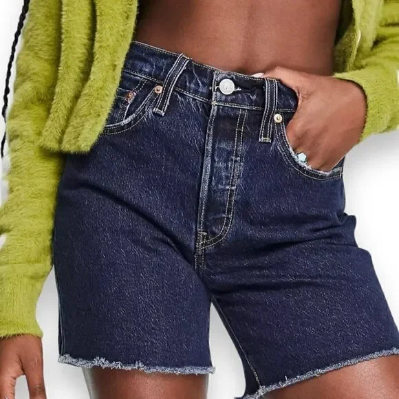 Levi's 501 Mid-Thigh Denim Shorts Size 24