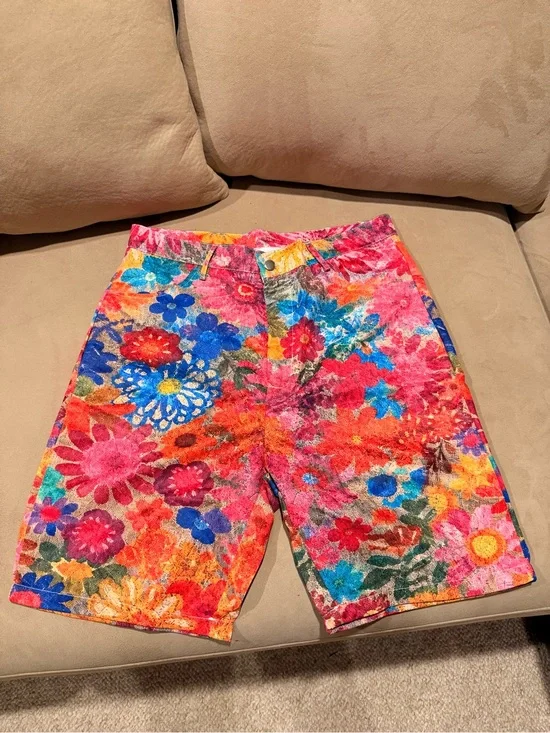 Bright Floral Women’s Bermuda Shorts - Multi Pink