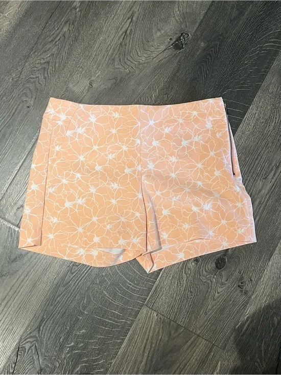 Banana Republic Peach Floral Shorts | Tailored Fit | Size 4 🍑 EUC Like New