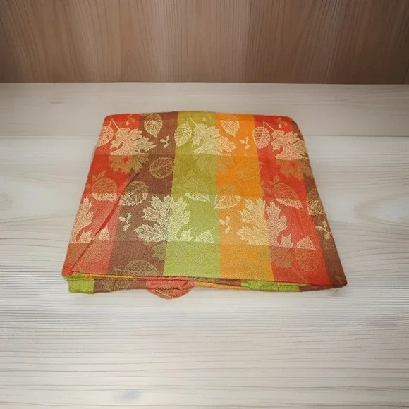 Jacquard Patchwork Fabric Tablecloth Oval 60