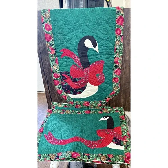 Vintage Winter Goose table runner 54