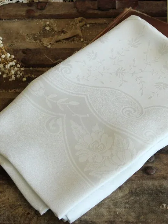Vintage 1980s 1990s Tablecloth, English White Damask Rectangular, 53