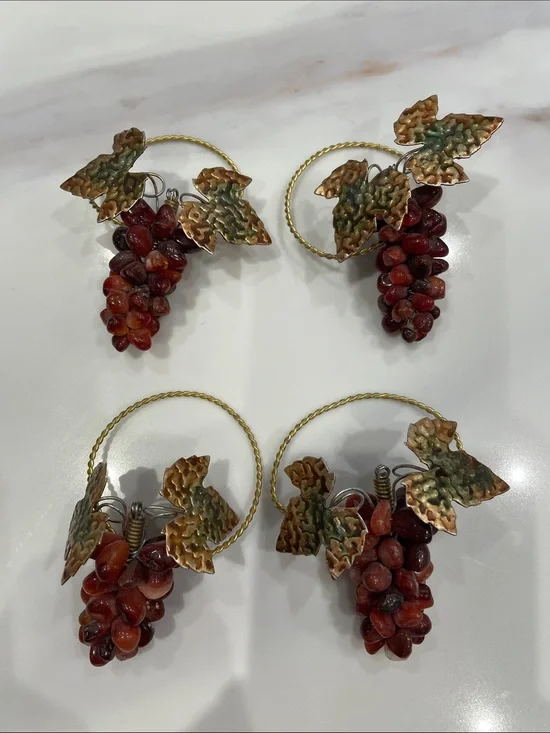 Grape Napkin Rings, set of 4
