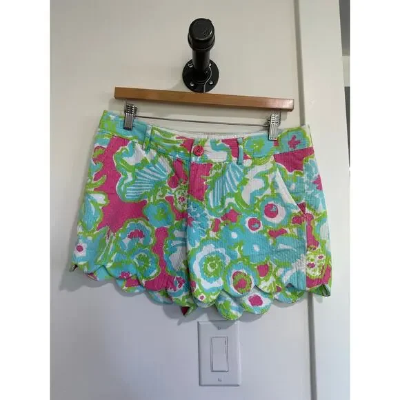 Lilly Pulitzer Scallop Hem Buttercup Shorts Size 6