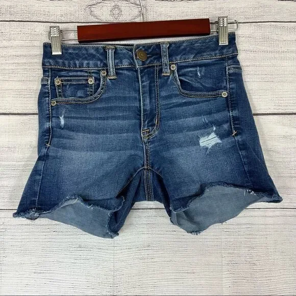 AEO Super Super Stretch Hi Rise Shorties Jean Shorts size 2 Distressed Dark Wash